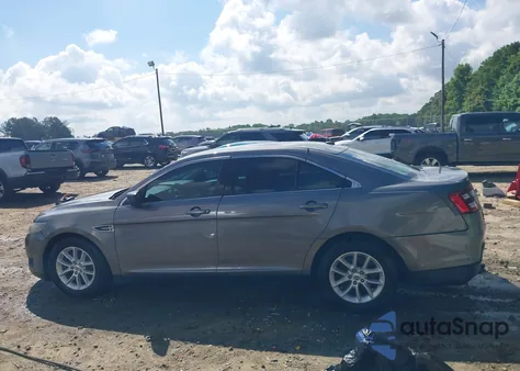 2014 Ford Taurus Se z USA, uszkodzony, nr VIN 1FAHP2D93EG149431